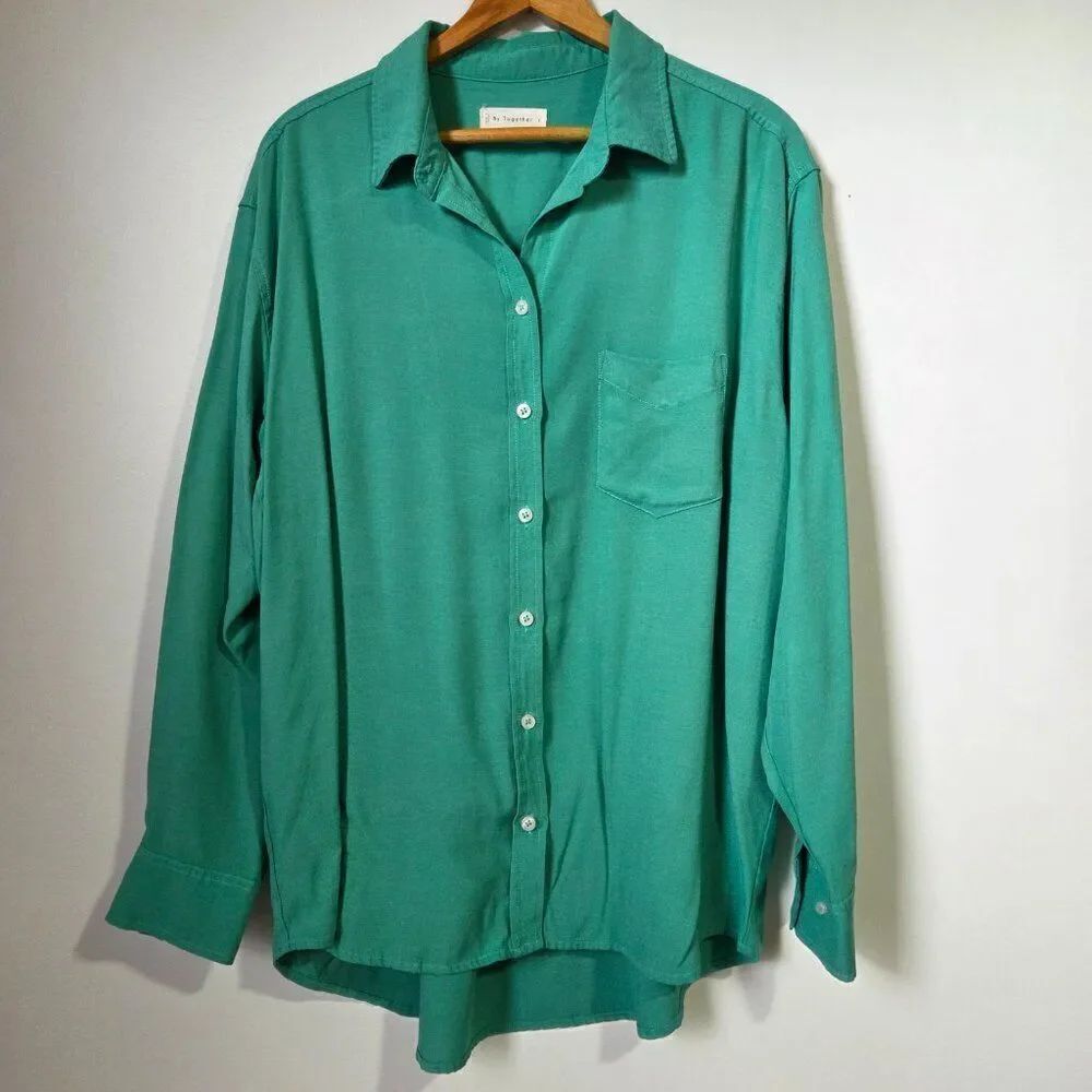 EUC BY TOGETHER GREEN LOOSE FITTING BUTTON DOWN SHIRT SIZE L